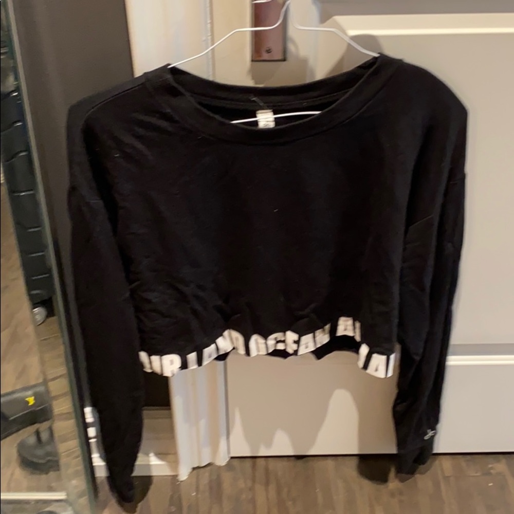 Alo light weight crew neck